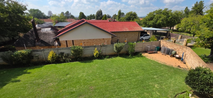 4 Bedroom Property for Sale in Miederpark North West